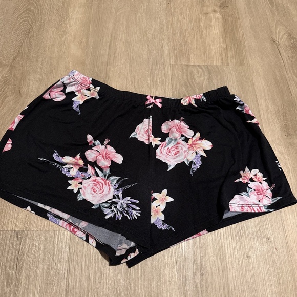 Sleep Short Set - Picture 2 of 5